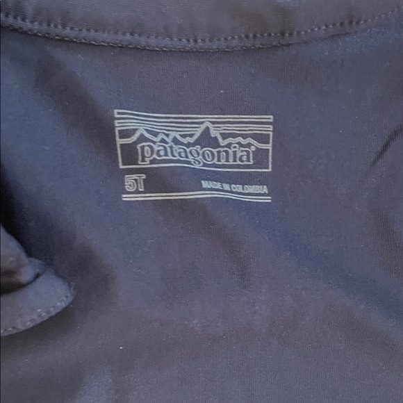 Patagonia Kids light swim jacket.Navy and Light Blue - Picture 3 of 4